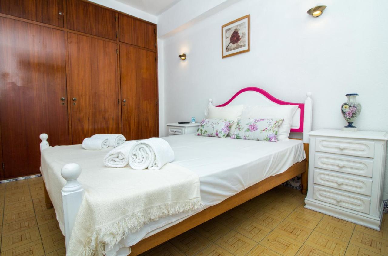 Ocean View Apartment - Pool And Sea View & Albufeira Center エクステリア 写真