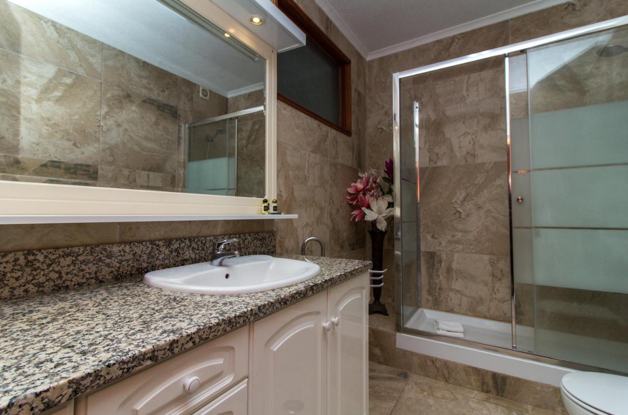 Ocean View Apartment - Pool And Sea View & Albufeira Center エクステリア 写真